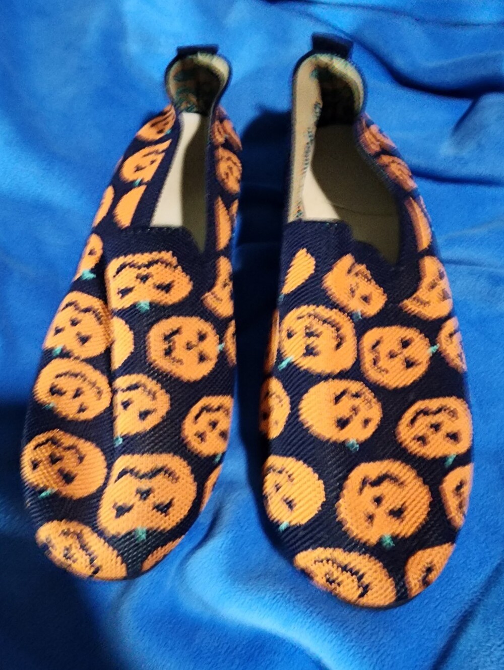 Jack-o-latern Pumpkin Knitted Flats Size 40